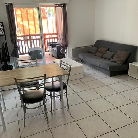 Appartement Equipe Tout Confort Cambo-les-Bains Kültér fotó