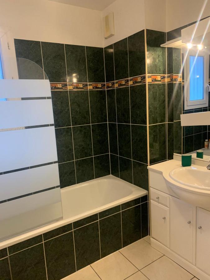 Appartement Equipe Tout Confort Cambo-les-Bains Kültér fotó